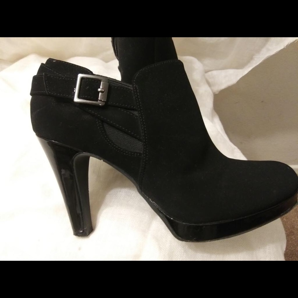 Black booties - Picture 3 of 4